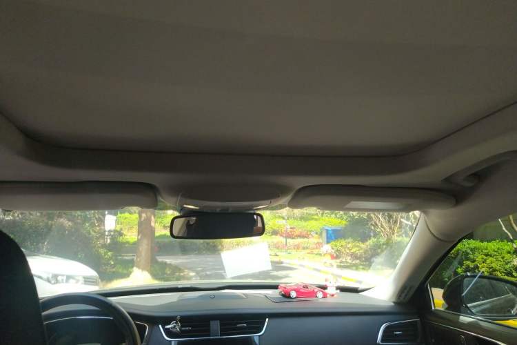 Used Ford Taurus 2019 EcoBoost 245 Premium Edition Headliner