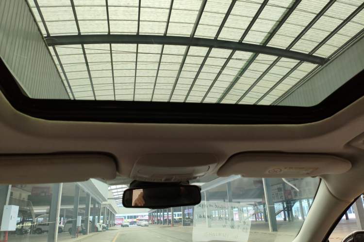 Used Ford Taurus 2019 EcoBoost 245 Comfort Edition Headliner