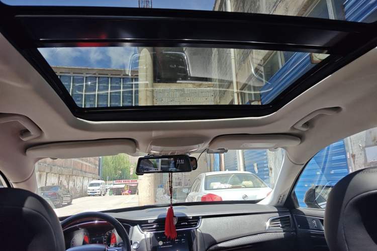 Used Ford Taurus 2019 EcoBoost 245 Premium Edition Headliner