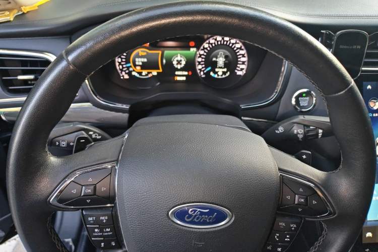 Used Ford Taurus 2019 EcoBoost 245 Premium Edition Instrument Cluster