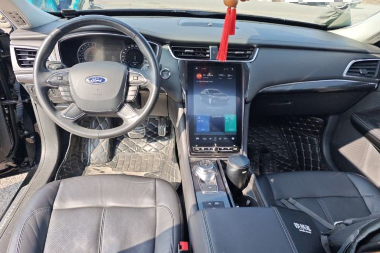 Used Ford Taurus 2019 EcoBoost 245 Premium Edition Interior 2