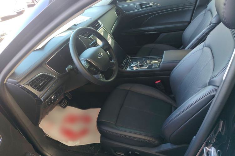 Used Ford Taurus 2019 EcoBoost 245 Premium Edition Interior 3
