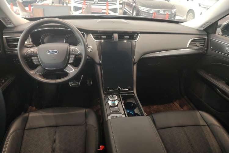Used Ford Taurus 2019 EcoBoost 245 Premium Edition Interior 3
