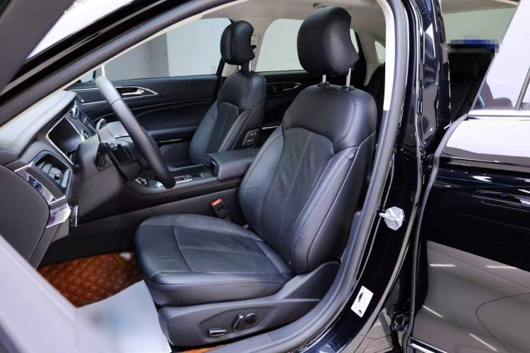 Used Ford Taurus 2019 EcoBoost 245 Premium Edition Interior 6
