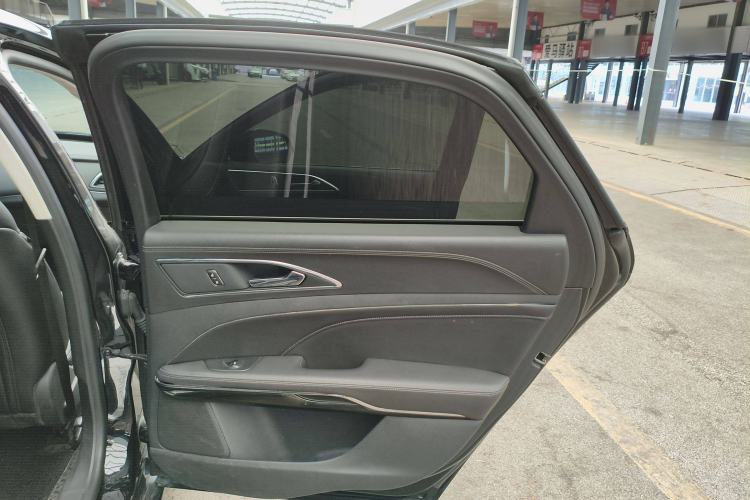 Used Ford Taurus 2019 EcoBoost 245 Comfort Edition Interior 6