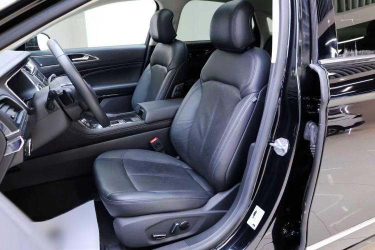 Used Ford Taurus 2019 EcoBoost 245 Premium Edition Interior 7