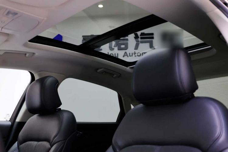 Used Ford Taurus 2019 EcoBoost 245 Premium Edition Interior 8