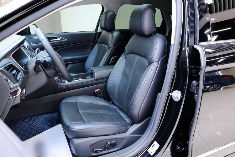 Used Ford Taurus 2019 EcoBoost 245 Premium Edition Interior 9