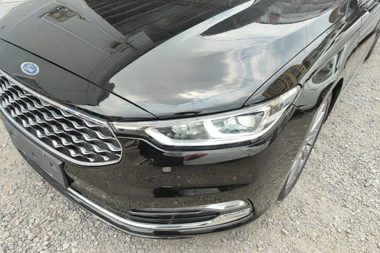 Used Ford Taurus 2019 EcoBoost 245 Premium Edition Left Front Headlight