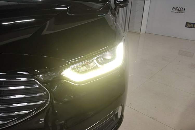 Used Ford Taurus 2019 EcoBoost 245 Comfort Edition Left Front Headlight