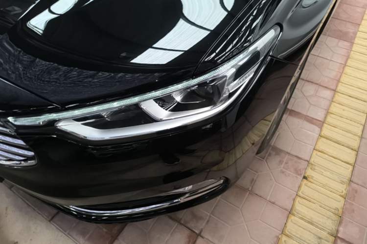 Used Ford Taurus 2019 EcoBoost 245 Premium Edition Left Front Headlight