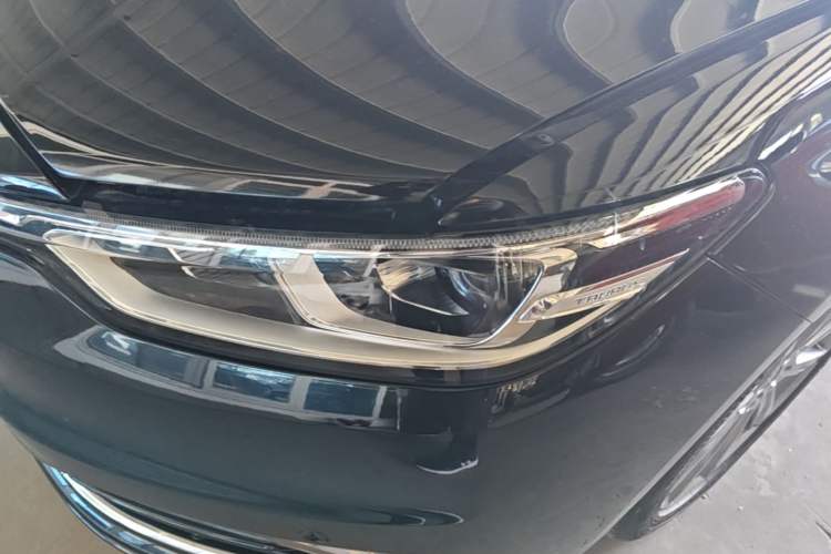 Used Ford Taurus 2019 EcoBoost 245 Premium Edition Left Front Headlight