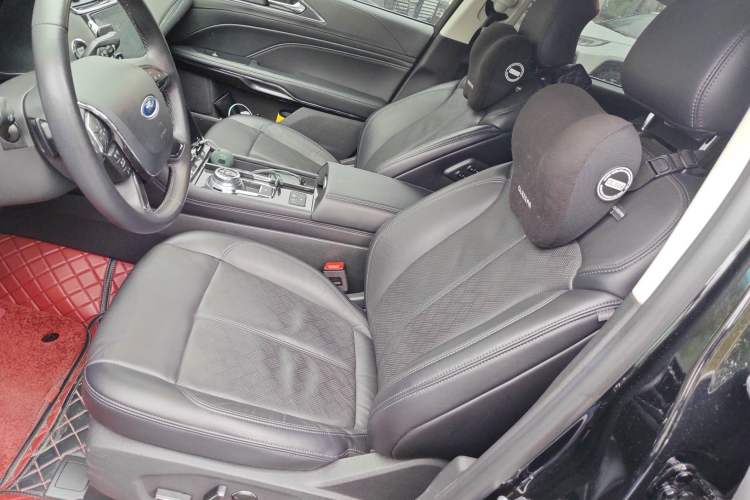 Used Ford Taurus 2019 EcoBoost 245 Premium Edition Left Front Seat