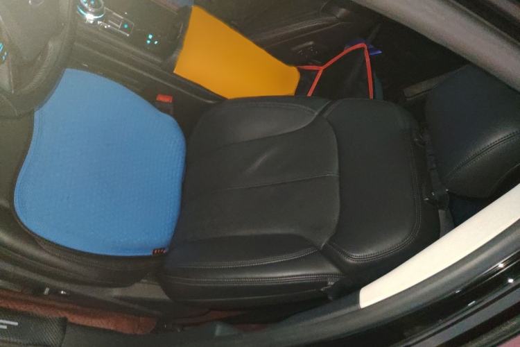 Used Ford Taurus 2019 EcoBoost 245 Premium Edition Left Front Seat