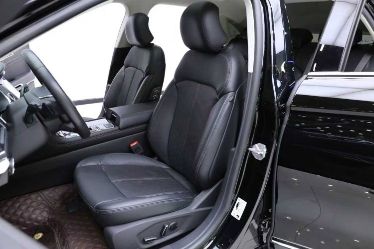 Used Ford Taurus 2019 EcoBoost 245 Premium Edition Left Front Seat