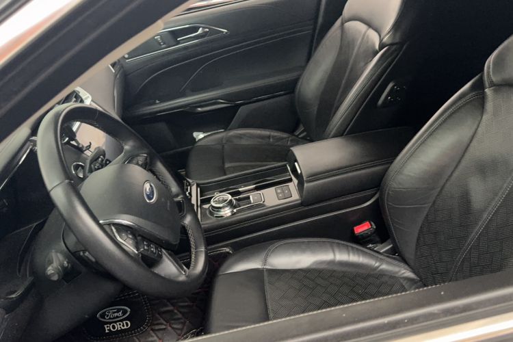 Used Ford Taurus 2019 EcoBoost 245 Premium Edition Left Front Seat