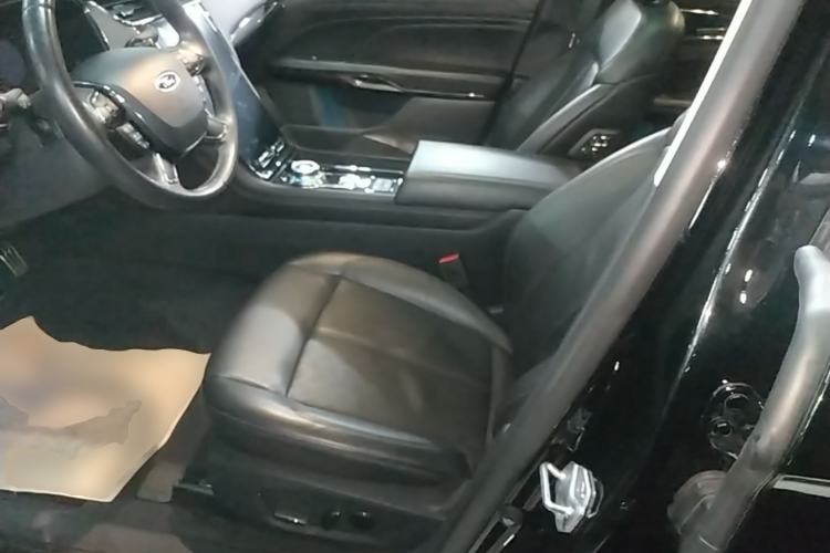 Used Ford Taurus 2019 EcoBoost 245 Premium Edition Left Front Seat