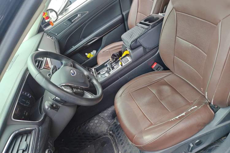 Used Ford Taurus 2019 EcoBoost 245 Premium Edition Left Front Seat