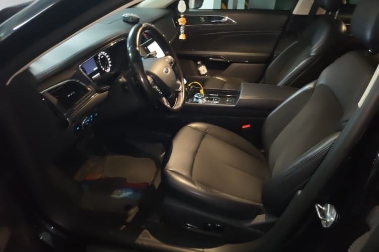 Used Ford Taurus 2019 EcoBoost 245 Comfort Edition Left Front Seat