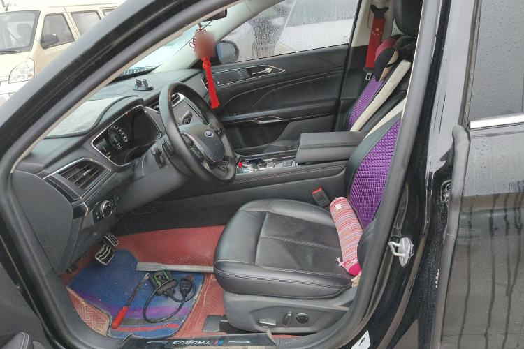 Used Ford Taurus 2019 EcoBoost 245 Premium Edition Left Front Seat