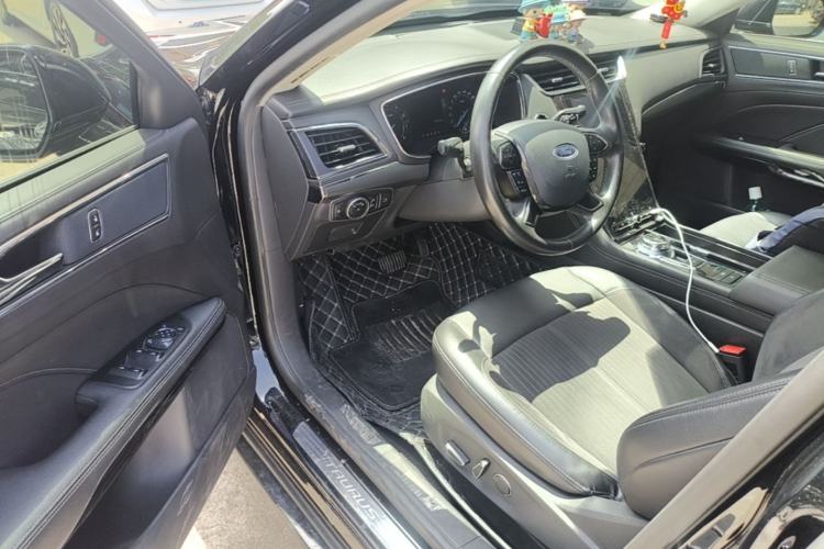 Used Ford Taurus 2019 EcoBoost 245 Comfort Edition Left Front Seat