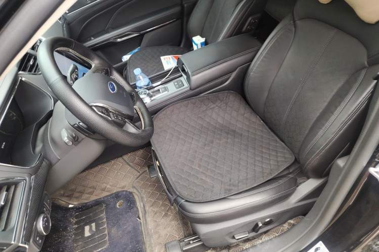 Used Ford Taurus 2019 EcoBoost 245 Premium Edition Left Front Seat