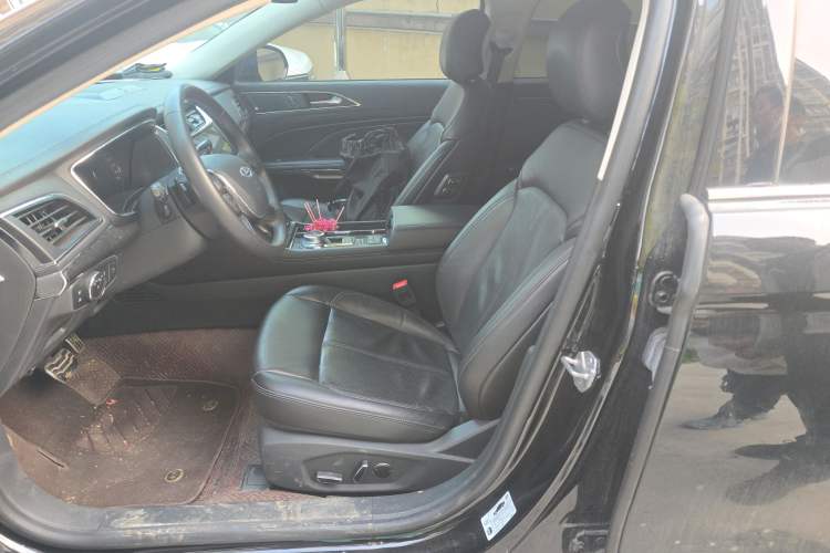 Used Ford Taurus 2019 EcoBoost 245 Premium Edition Left Front Seat