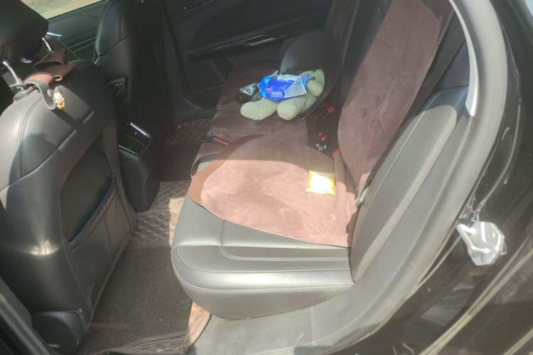 Used Ford Taurus 2019 EcoBoost 245 Premium Edition Left Rear Seat
