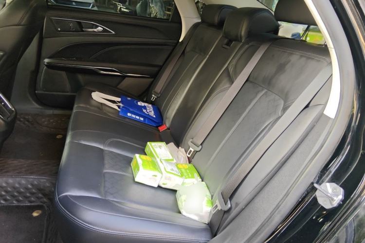 Used Ford Taurus 2019 EcoBoost 245 Premium Edition Left Rear Seat