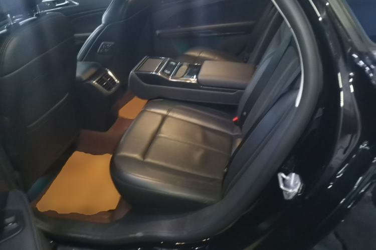 Used Ford Taurus 2019 EcoBoost 245 Premium Edition Left Rear Seat