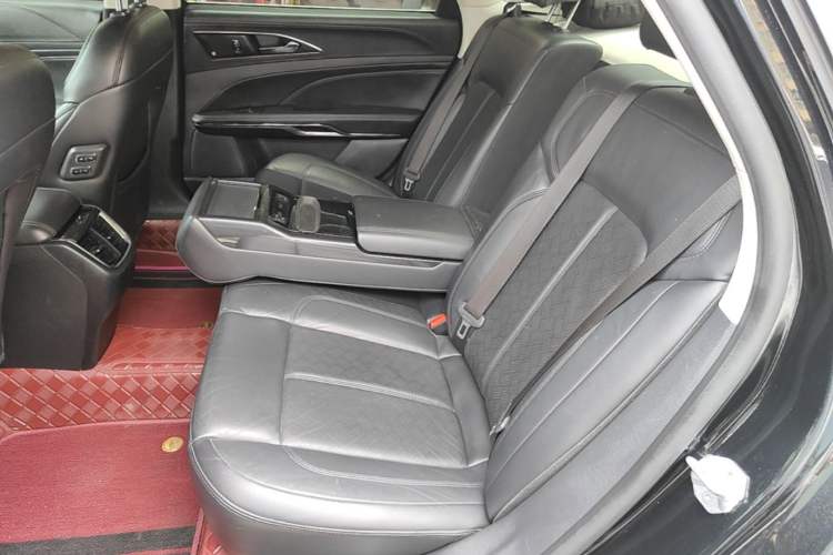 Used Ford Taurus 2019 EcoBoost 245 Premium Edition Left Rear Seat