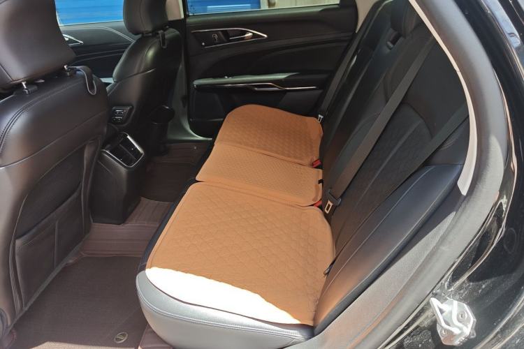 Used Ford Taurus 2019 EcoBoost 245 Premium Edition Left Rear Seat