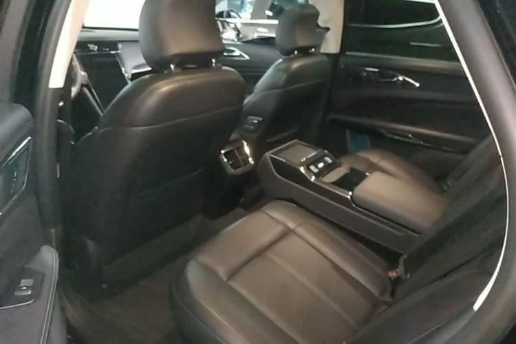 Used Ford Taurus 2019 EcoBoost 245 Premium Edition Left Rear Seat