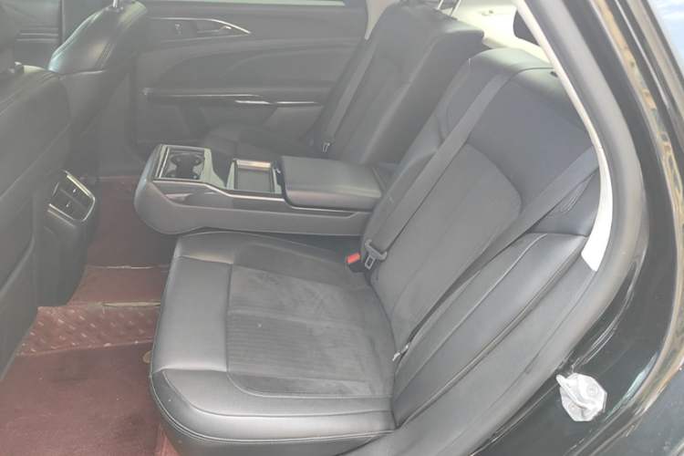 Used Ford Taurus 2019 EcoBoost 245 Comfort Edition Left Rear Seat