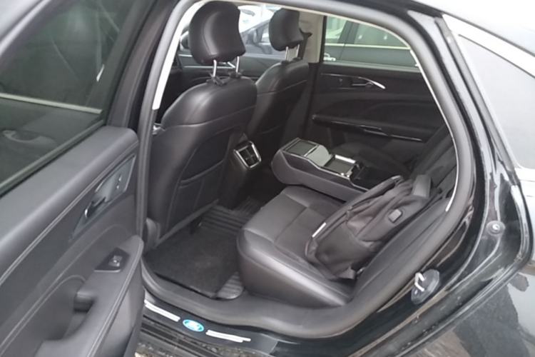Used Ford Taurus 2019 EcoBoost 245 Comfort Edition Left Rear Seat