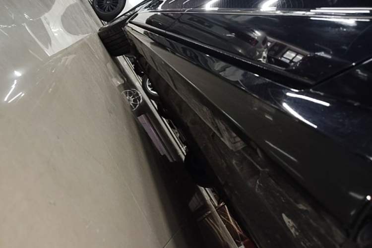 Used Ford Taurus 2019 EcoBoost 245 Comfort Edition Left Side Sill