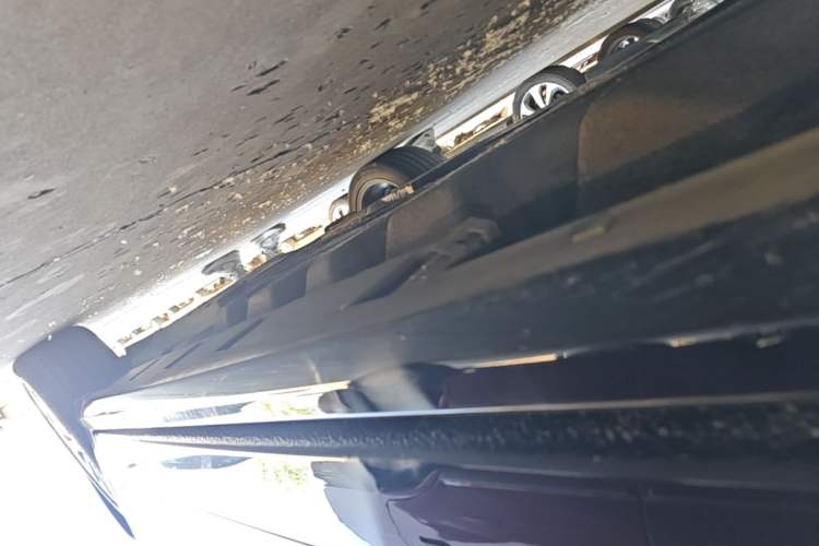 Used Ford Taurus 2019 EcoBoost 245 Premium Edition Left Side Sill