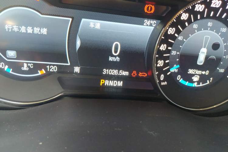 Used Ford Taurus 2019 EcoBoost 245 Premium Edition Odometer Close Up