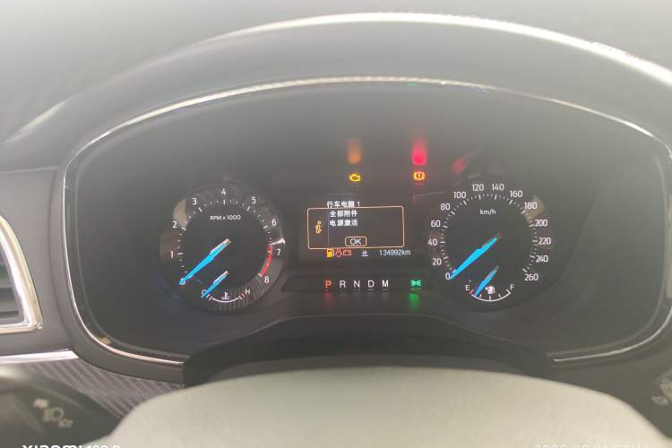 Used Ford Taurus 2019 EcoBoost 245 Comfort Edition Odometer Close Up