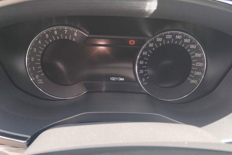 Used Ford Taurus 2019 EcoBoost 245 Premium Edition Odometer Close Up