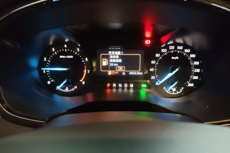 Used Ford Taurus 2019 EcoBoost 245 Comfort Edition Odometer Close Up