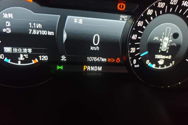 Used Ford Taurus 2019 EcoBoost 245 Vignale Deluxe Edition Odometer Close Up