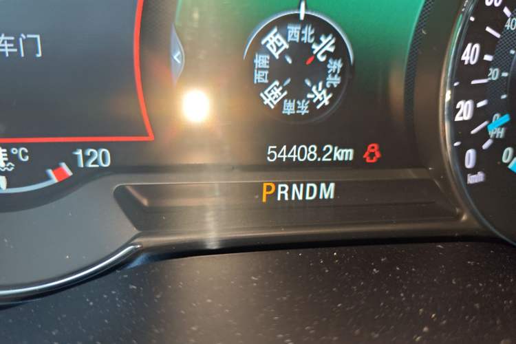 Used Ford Taurus 2019 EcoBoost 245 Premium Edition Odometer Close Up