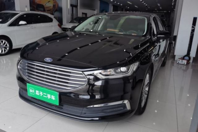 Ojetý Ford Taurus 2019 EcoBoost 245 Comfort Edition