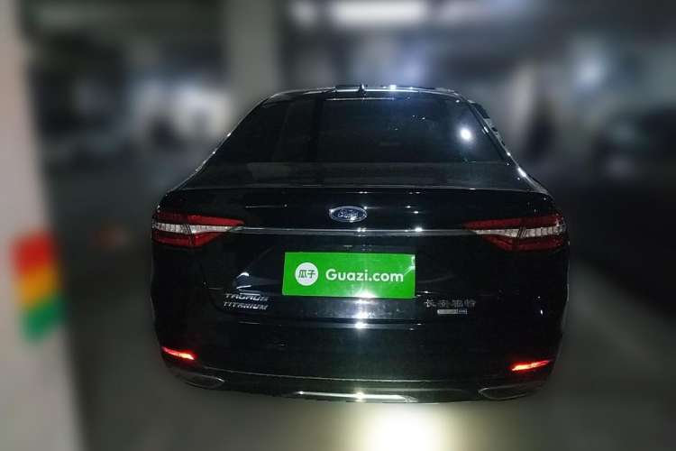 Used Ford Taurus 2019 EcoBoost 245 Premium Edition Rear