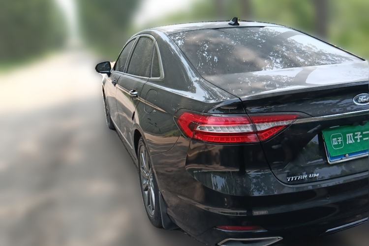 Used Ford Taurus 2019 EcoBoost 245 Premium Edition Rear Left 45 Deg