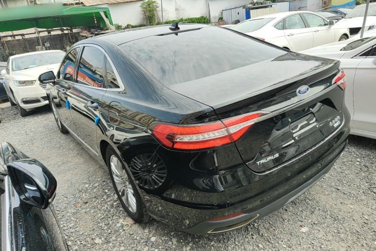 Used Ford Taurus 2019 EcoBoost 245 Comfort Edition Rear Left 45 Deg