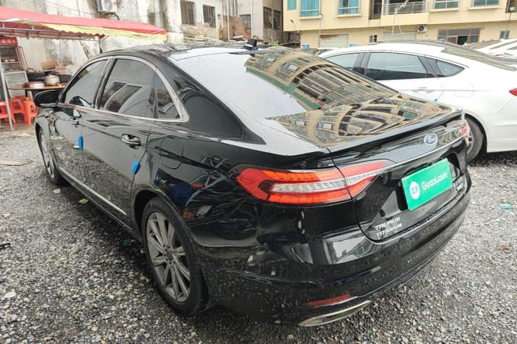 Used Ford Taurus 2019 EcoBoost 245 Premium Edition Rear Left 45 Deg