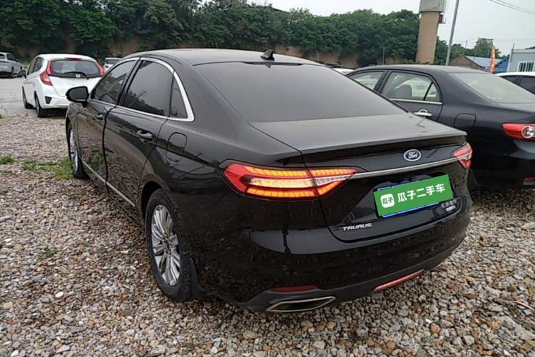 Used Ford Taurus 2019 EcoBoost 245 Comfort Edition Rear Left 45 Deg
