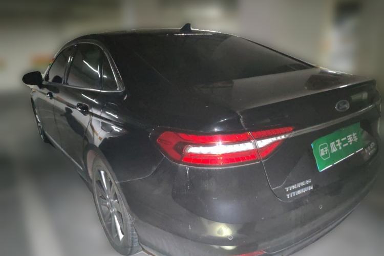 Used Ford Taurus 2019 EcoBoost 245 Premium Edition Rear Left 45 Deg
